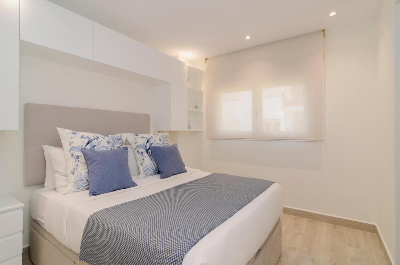 Sitges Spaces Oasis Suites- 4 Bedroom, 4 Ensuite Bathrooms, Terrace, Pool, Sitges Centre Екстер'єр фото